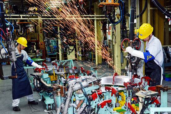 1503019514636279.jpg 2.光芒四射——廖志華攝