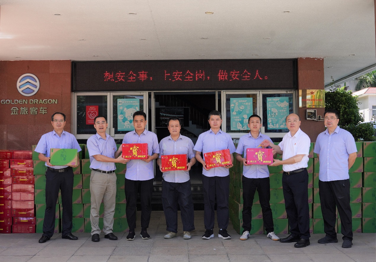 1658911487419259.jpg 1658911487419259.jpg