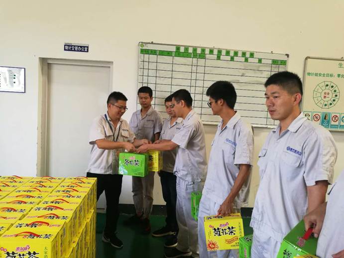 1534838673115849.jpg 709569352920359300