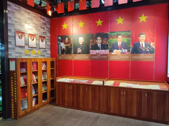 1632987542463875.jpg 書香苑圖書角.jpg