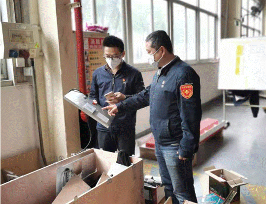 1582255649351533.gif //wework.qpic.cn/wwpic/251962_ZtCWsLNtQCWpbtB_1582201690/0