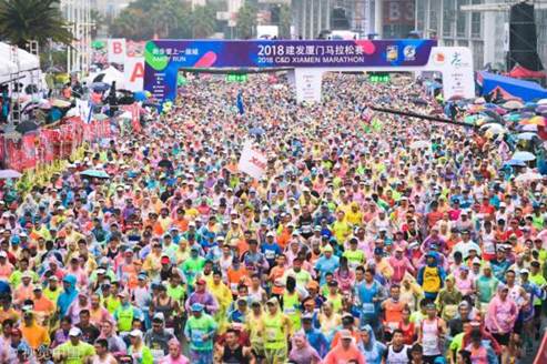 1515421598498657.jpg 2雨中廈馬