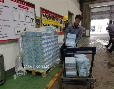 1677804820778484.jpg 小哥2.jpg