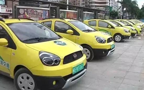 1487147017621504.jpg 共享汽車:永安微公交1.jpg