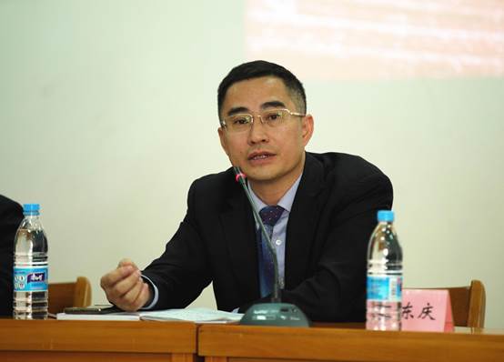 1678859598891894.jpg 2 金旅客車董事長彭東慶在年會上致辭