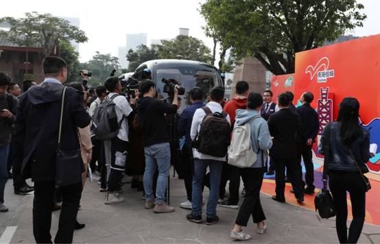 1578303768184474.jpg 引各路媒體關注.jpg