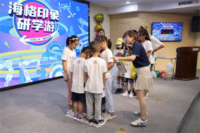 1671689181116544.jpg 朱美麗1.jpg