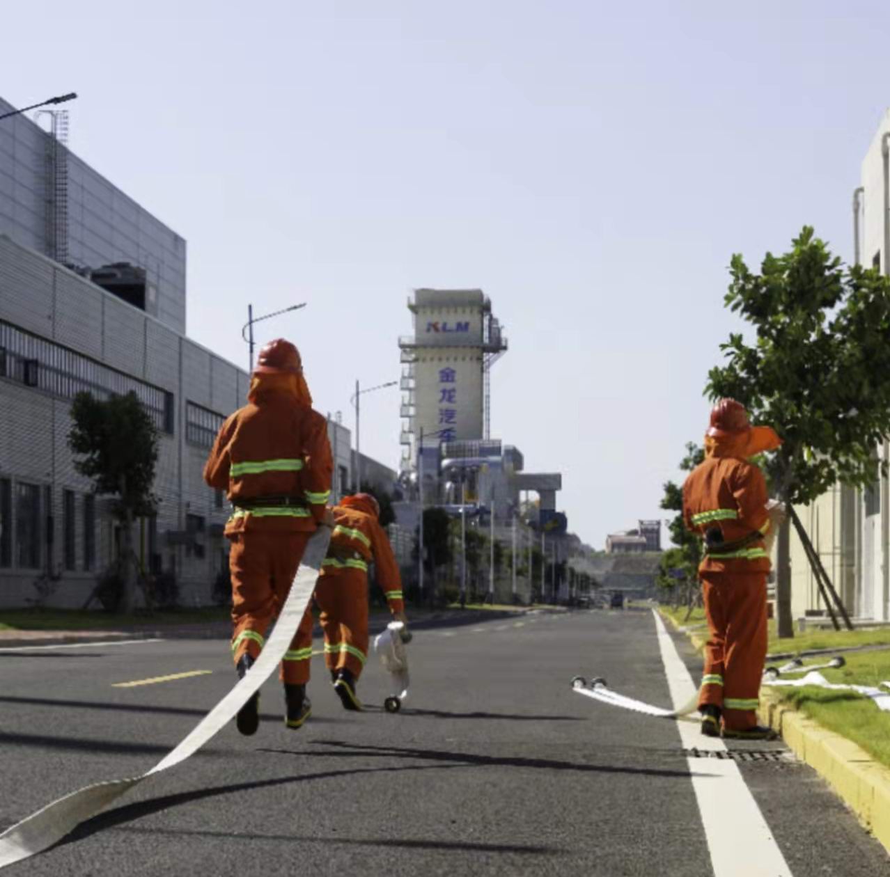 1637817405827656.jpg 1637817405827656.jpg