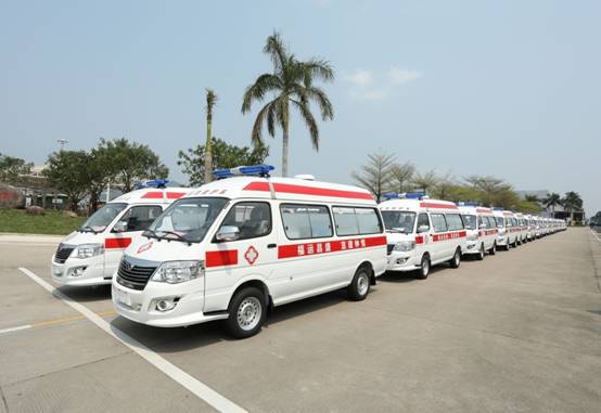 1585365334478303.jpg 宜昌救護車車陣.jpg